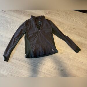 On cloud trail breaker 1/4 zip pullover